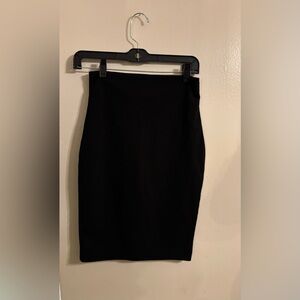 Elegant Black Pencil Skirt